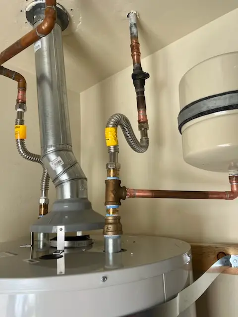Water heater installation and plumbing repair in Wilmington Island
